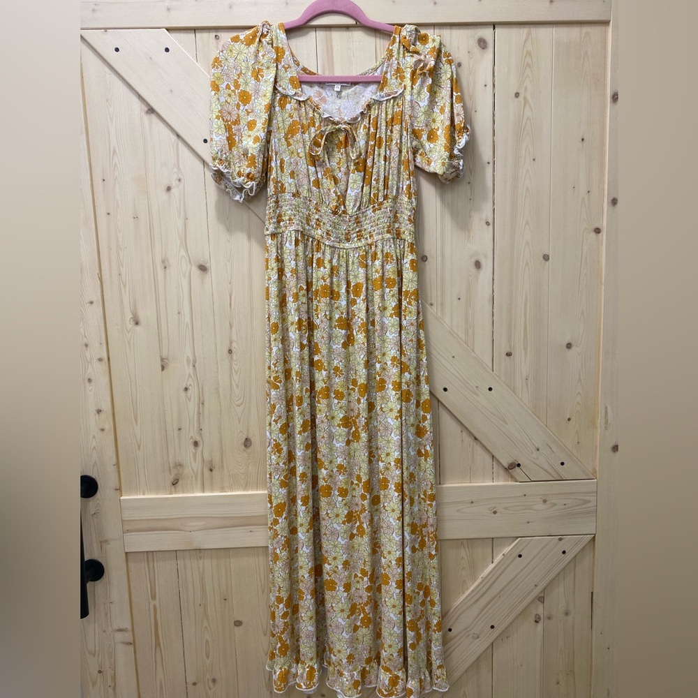 🔥🔥Coastal Western Feminine Floral Orange & Yellow Puffy Sleeved Flattering Maxi